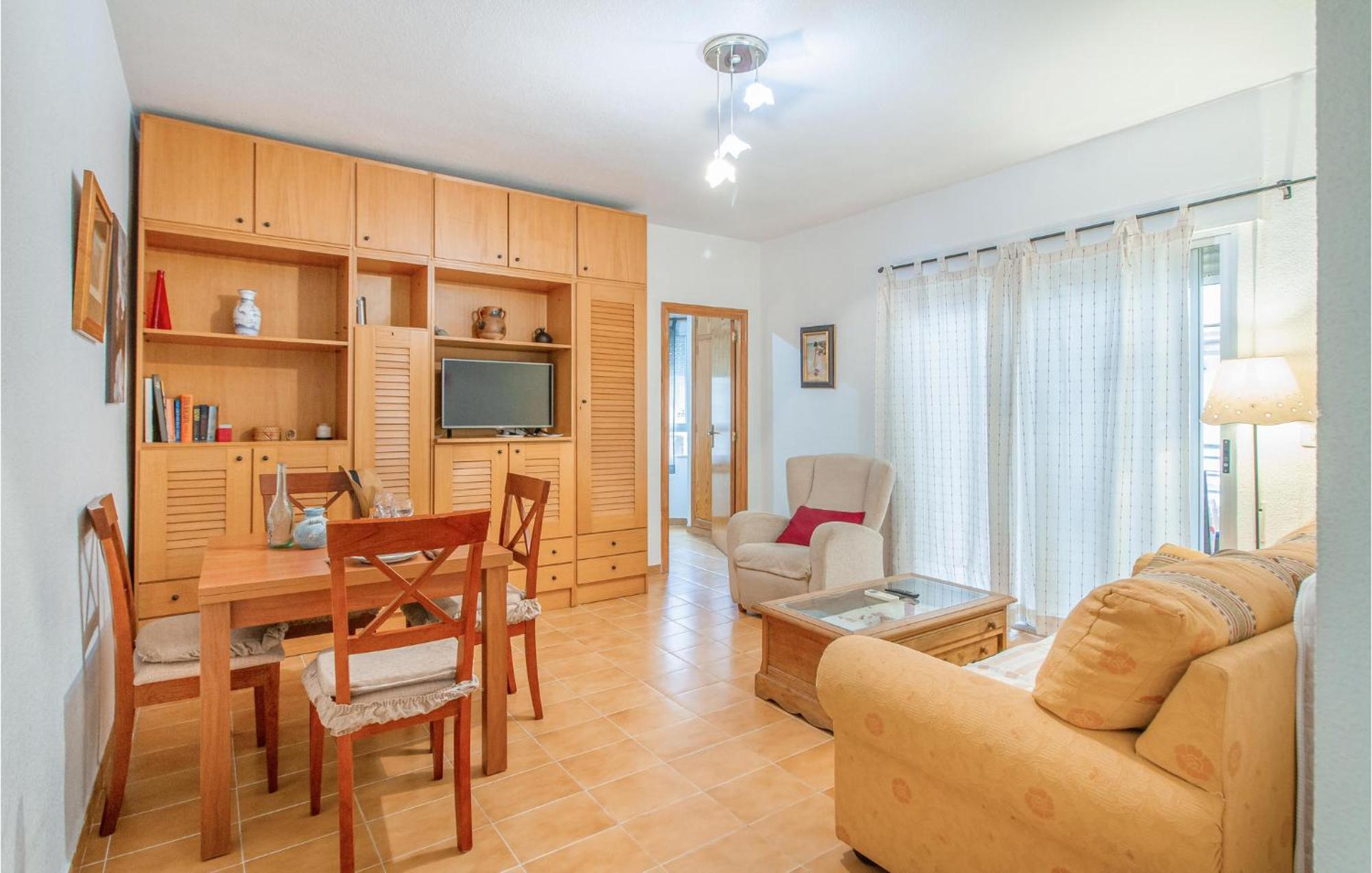1 Bedroom Nice Apartment In Santa Pola Ngoại thất bức ảnh
